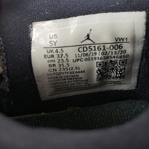 NIKE JORDAN AIR MAX 200 BLACK/GYM
RED-WHITE (GS) - Picture 6 of 11